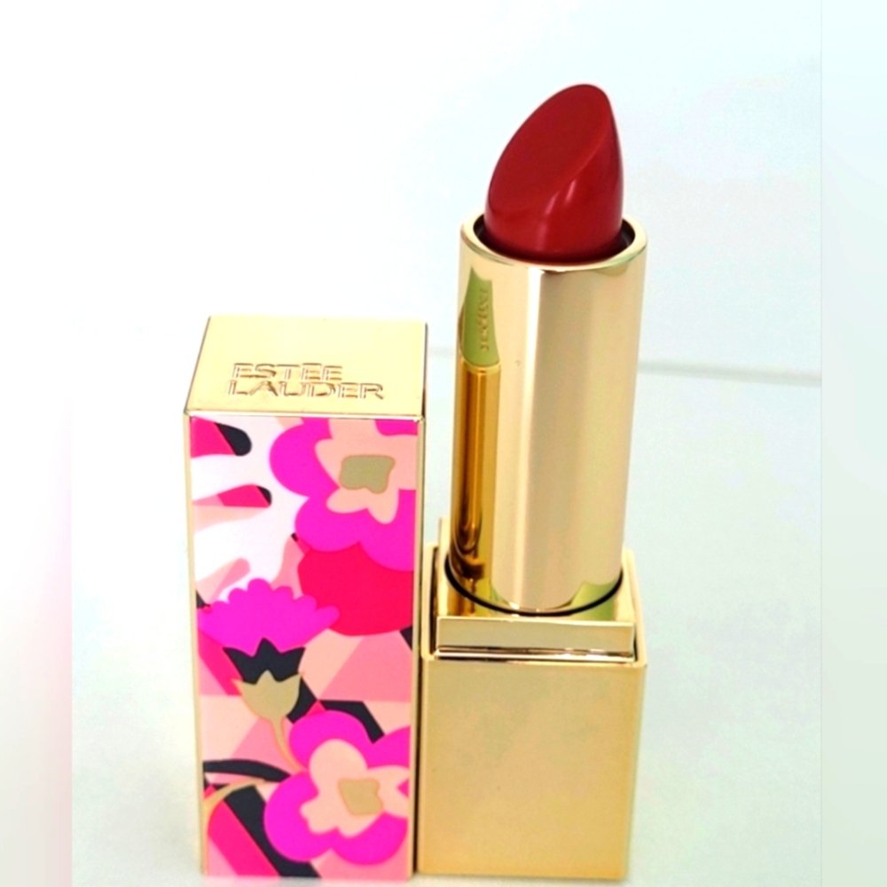 NWOT "Warm Heart" Limited Edition Lipstick